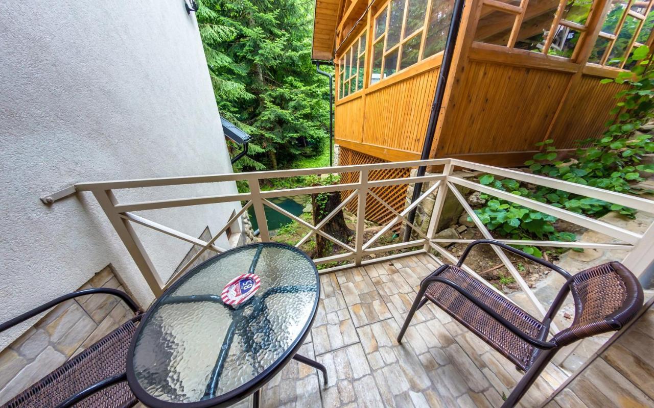 Karpatska Villa Микуличин Экстерьер фото