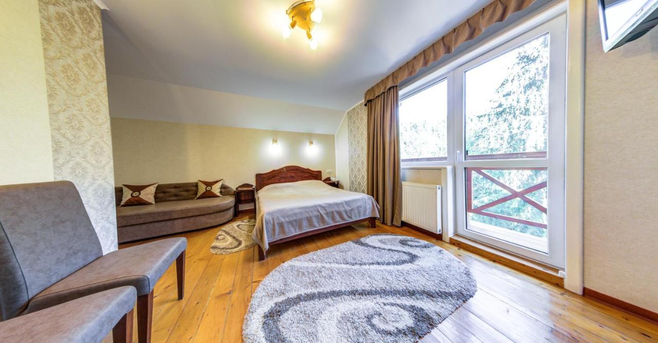 Karpatska Villa Микуличин Экстерьер фото